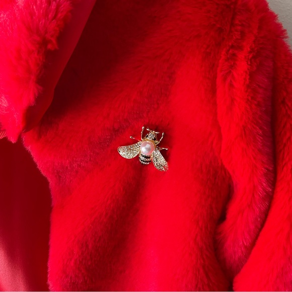 SK Studio Faux Fur Bolero - Picture 3 of 4